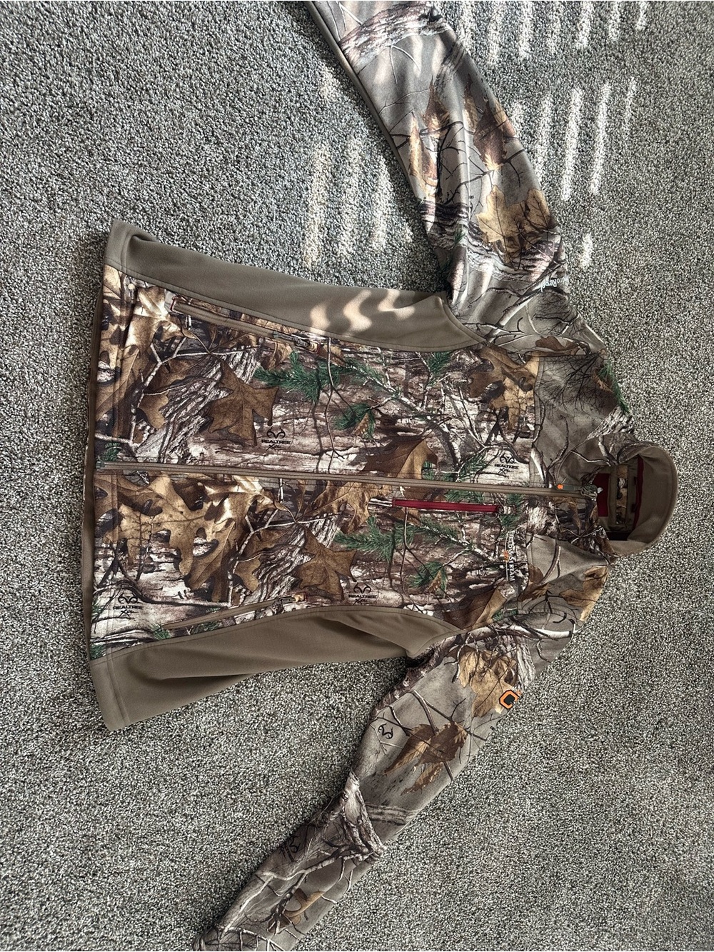 Field & Stream Women's Maroon and Tan Jacket